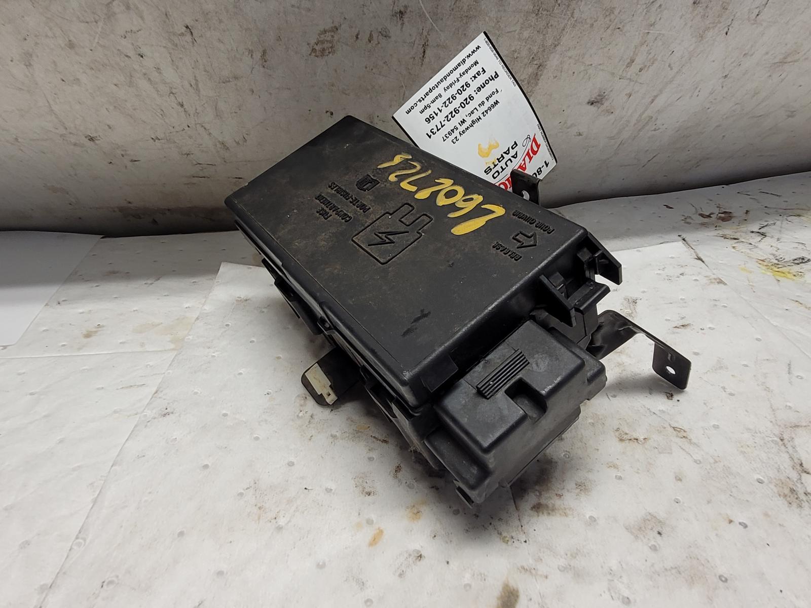 Engine Fuse Box for Mercury and Ford vehicles
