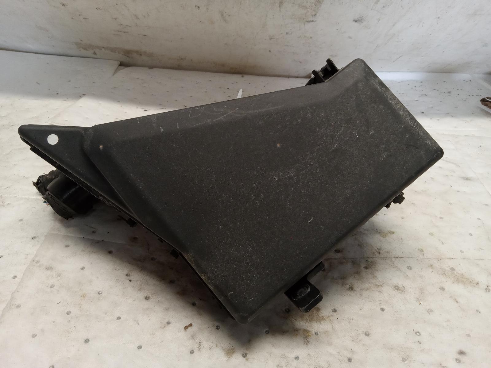 Engine Fuse Box for Subaru vehicles
