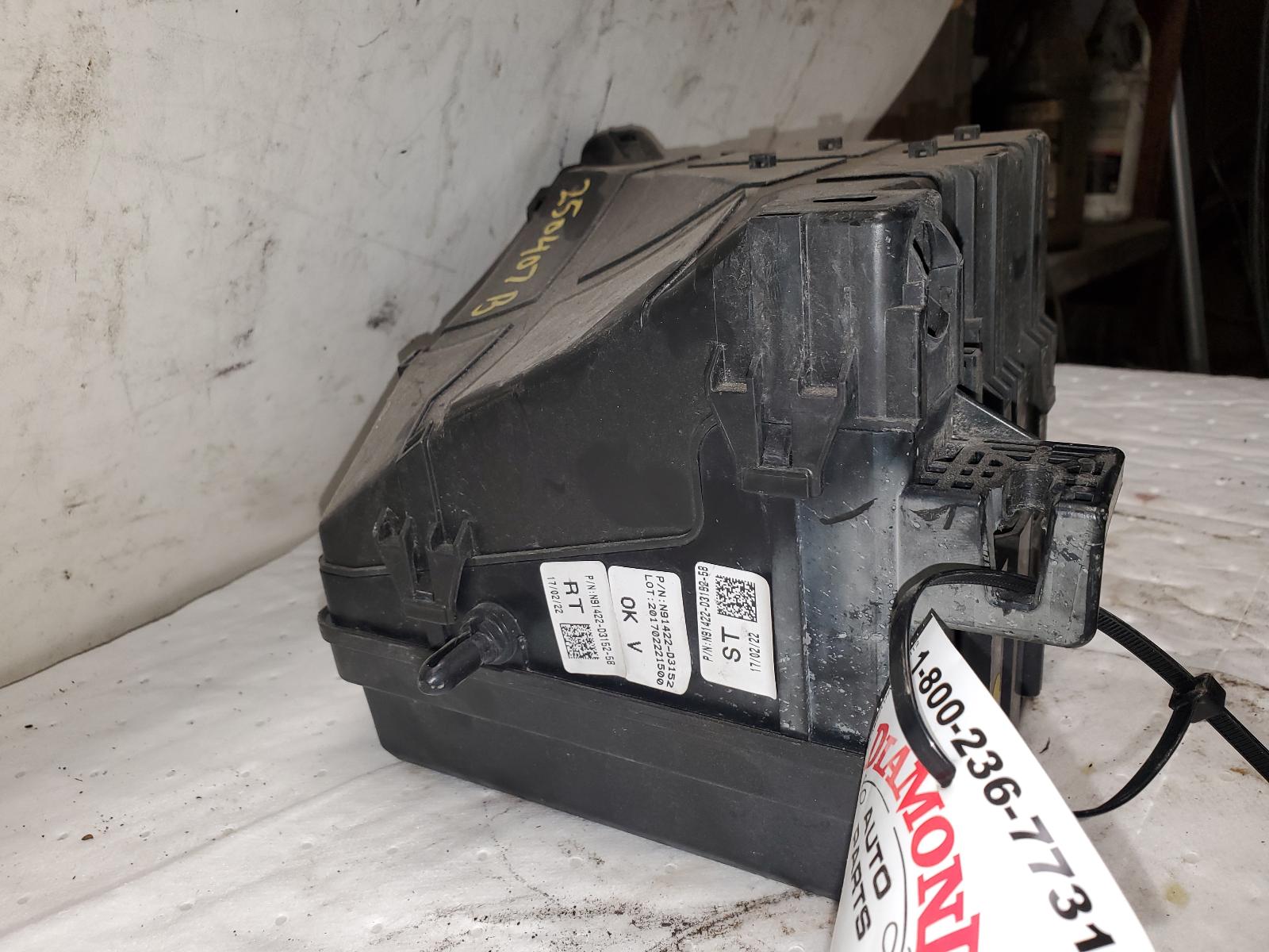 Engine Fuse Box for Hyundai vehicles