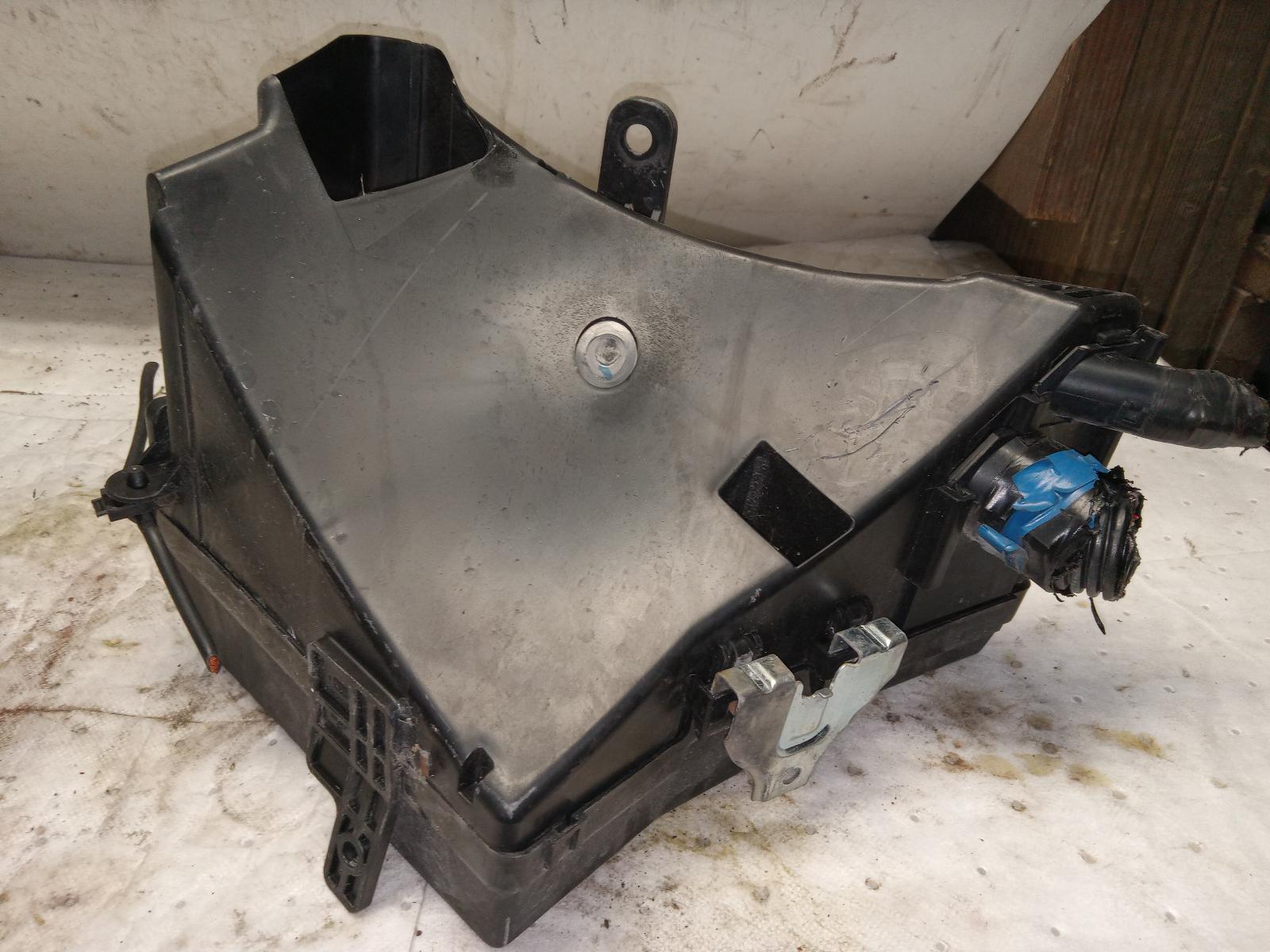 Engine Fuse Box for Subaru vehicles