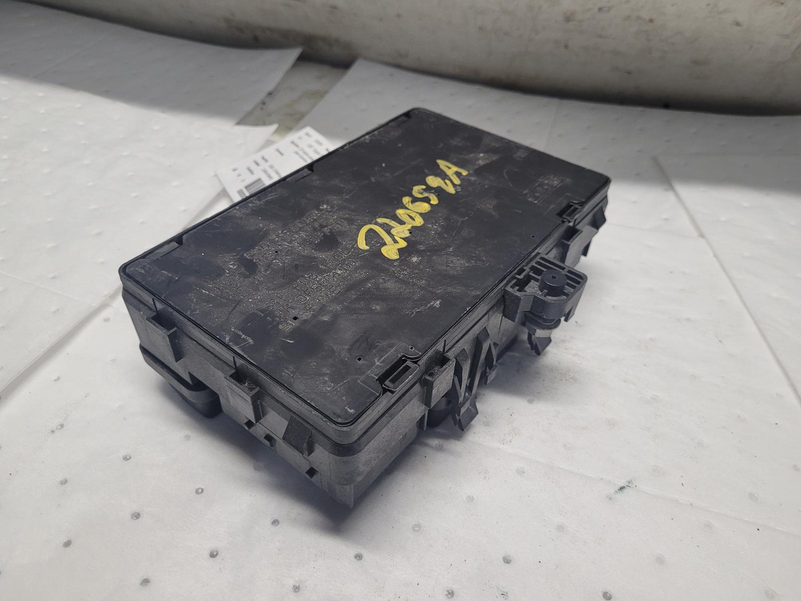 Engine Fuse Box for Ford vehicles