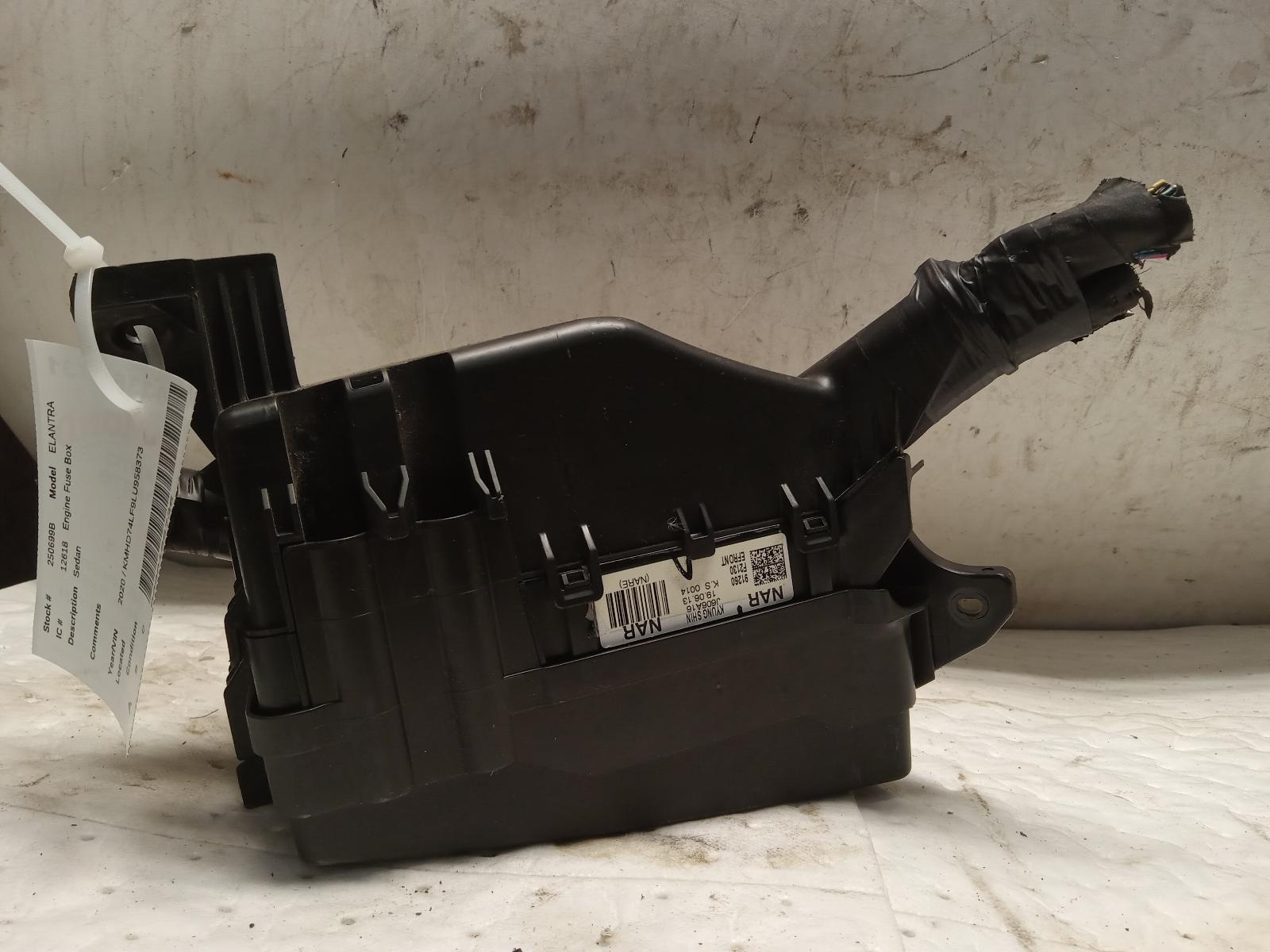 Engine Fuse Box for Hyundai vehicles