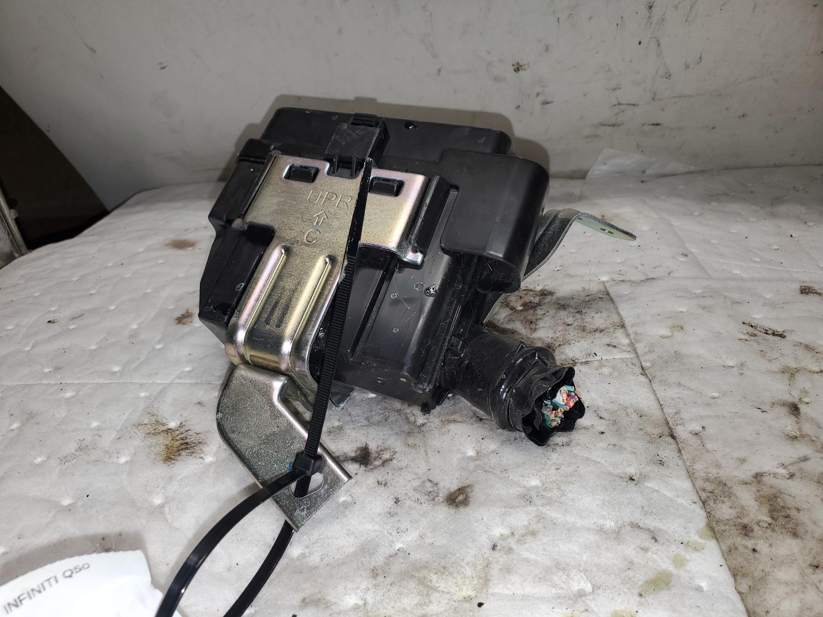 Engine Fuse Box for Infiniti vehicles