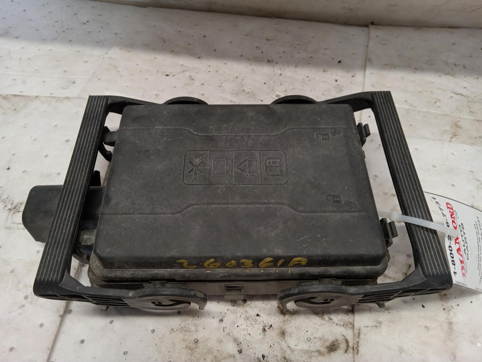 Engine Fuse Box for Chevrolet and GMC vehicles