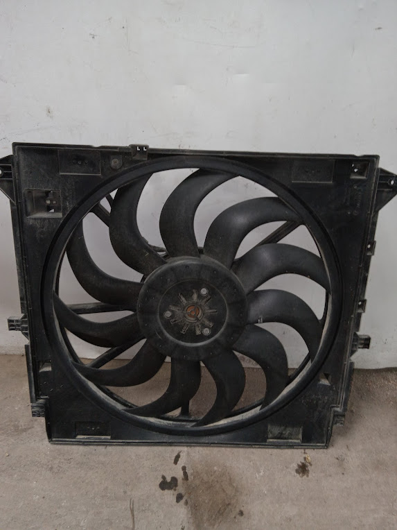 Engine Cooling Motor for GMC and Chevrolet vehicles