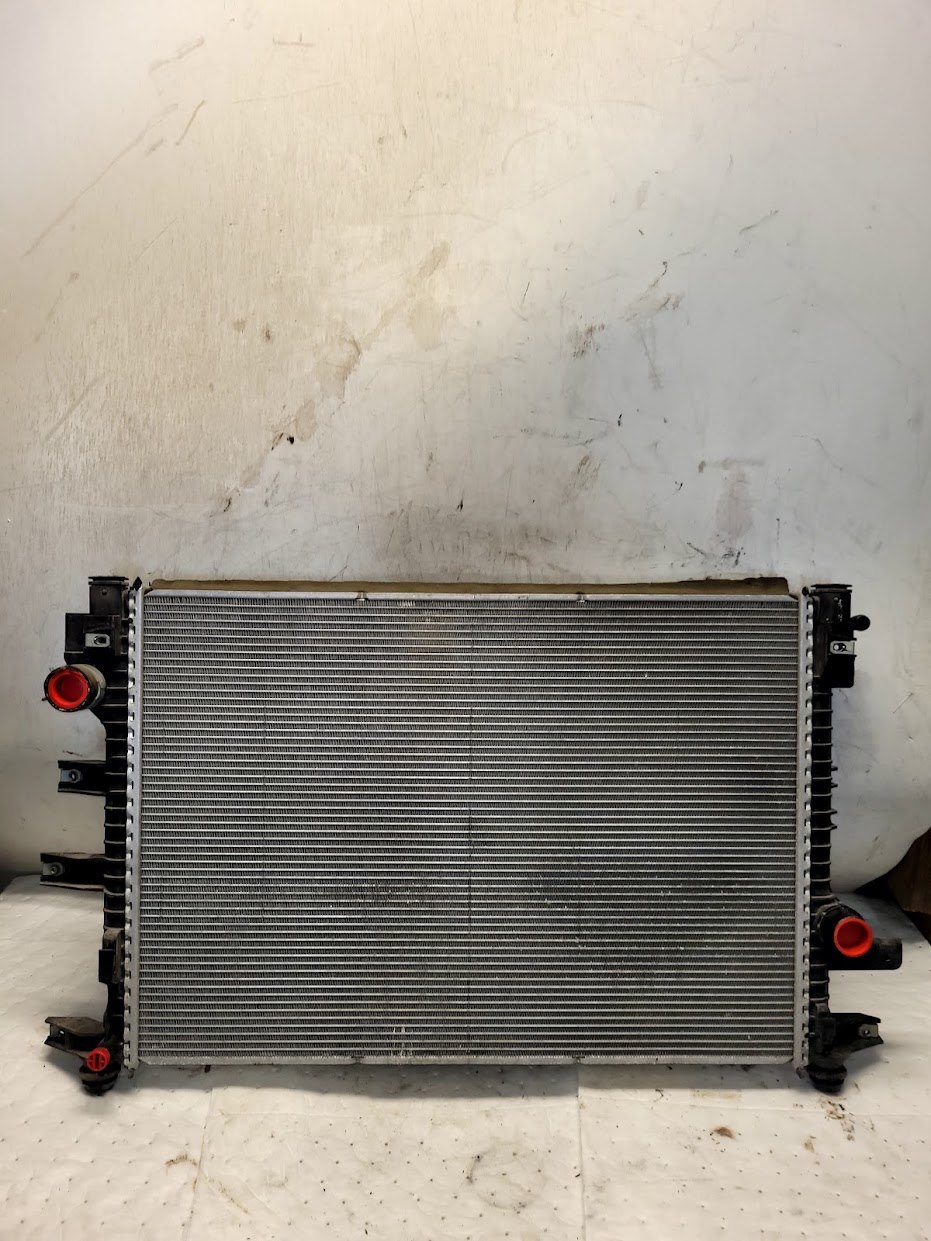 Radiators for Ford and Lincoln vehicles