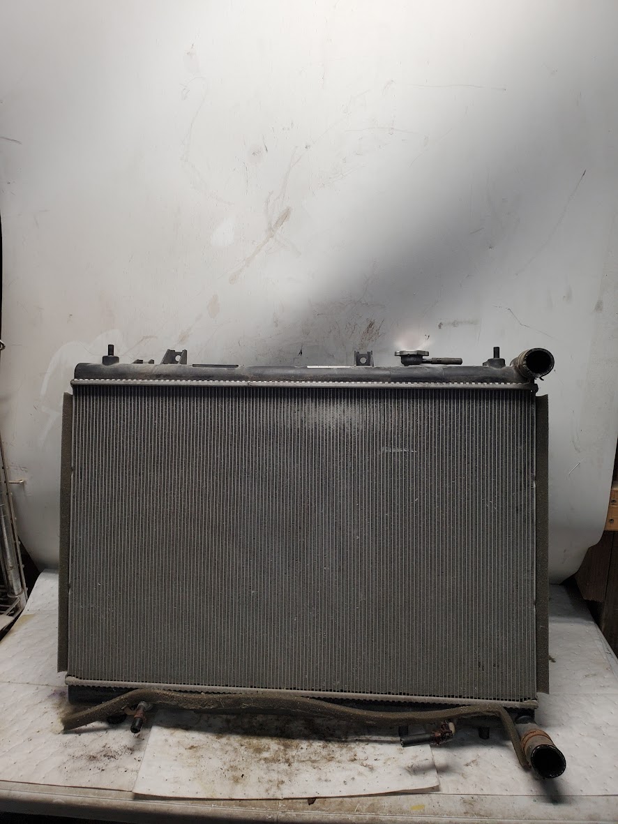 Radiators for Infiniti and Nissan vehicles