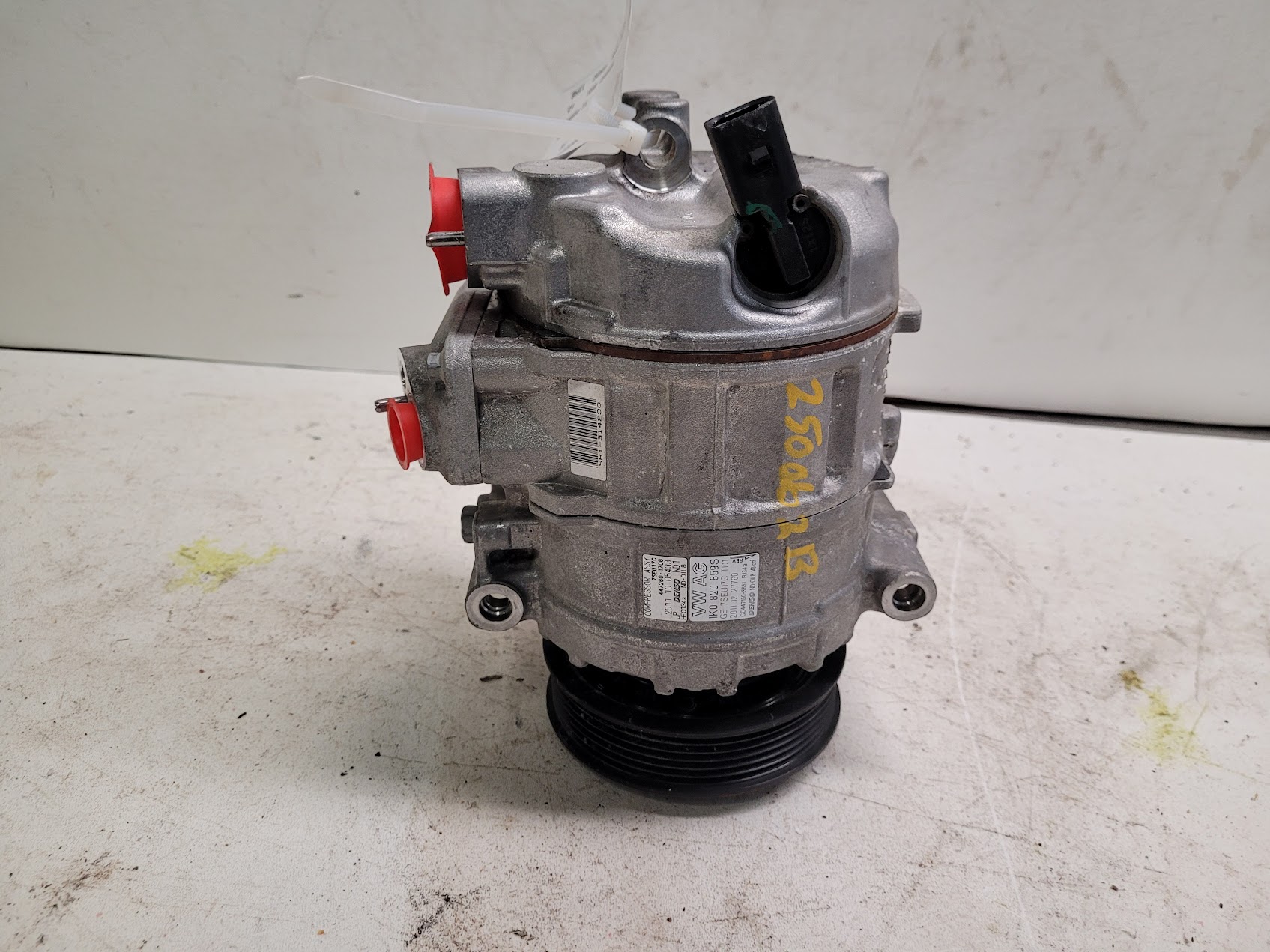 AC Compressor for Audi and Volkswagen vehicles
